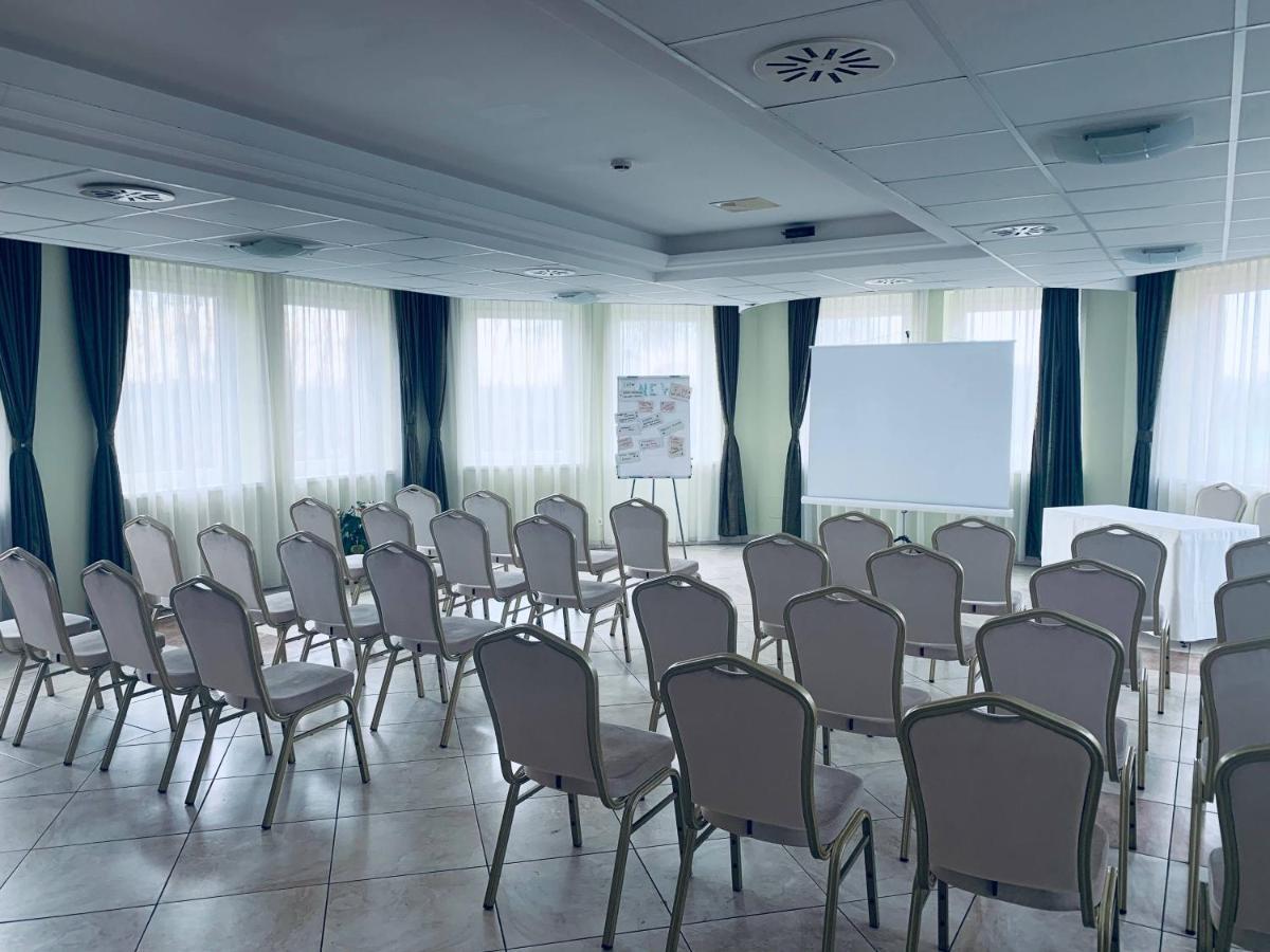 קצ'קמט Granada Conference, Wellness And Sport Hotel מראה חיצוני תמונה