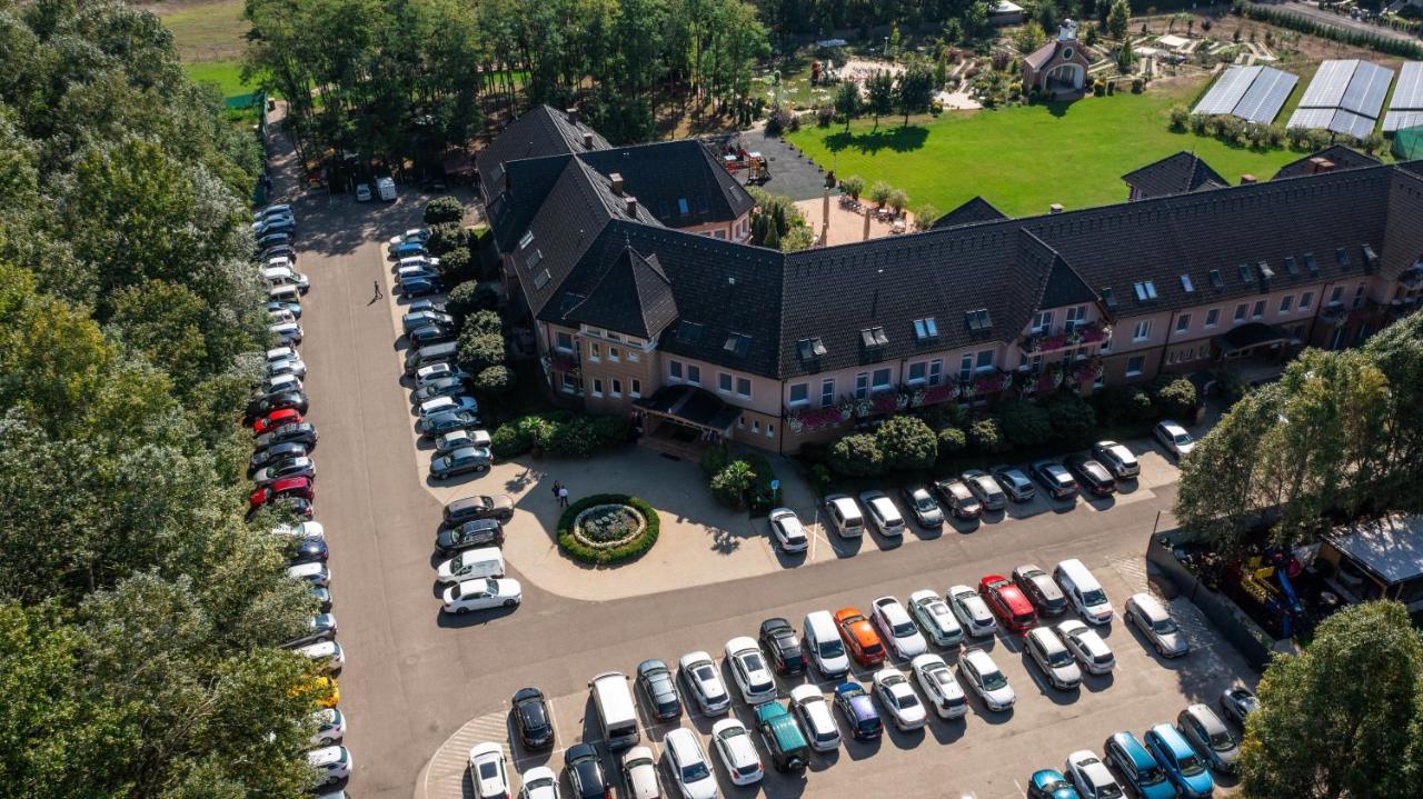 קצ'קמט Granada Conference, Wellness And Sport Hotel מראה חיצוני תמונה