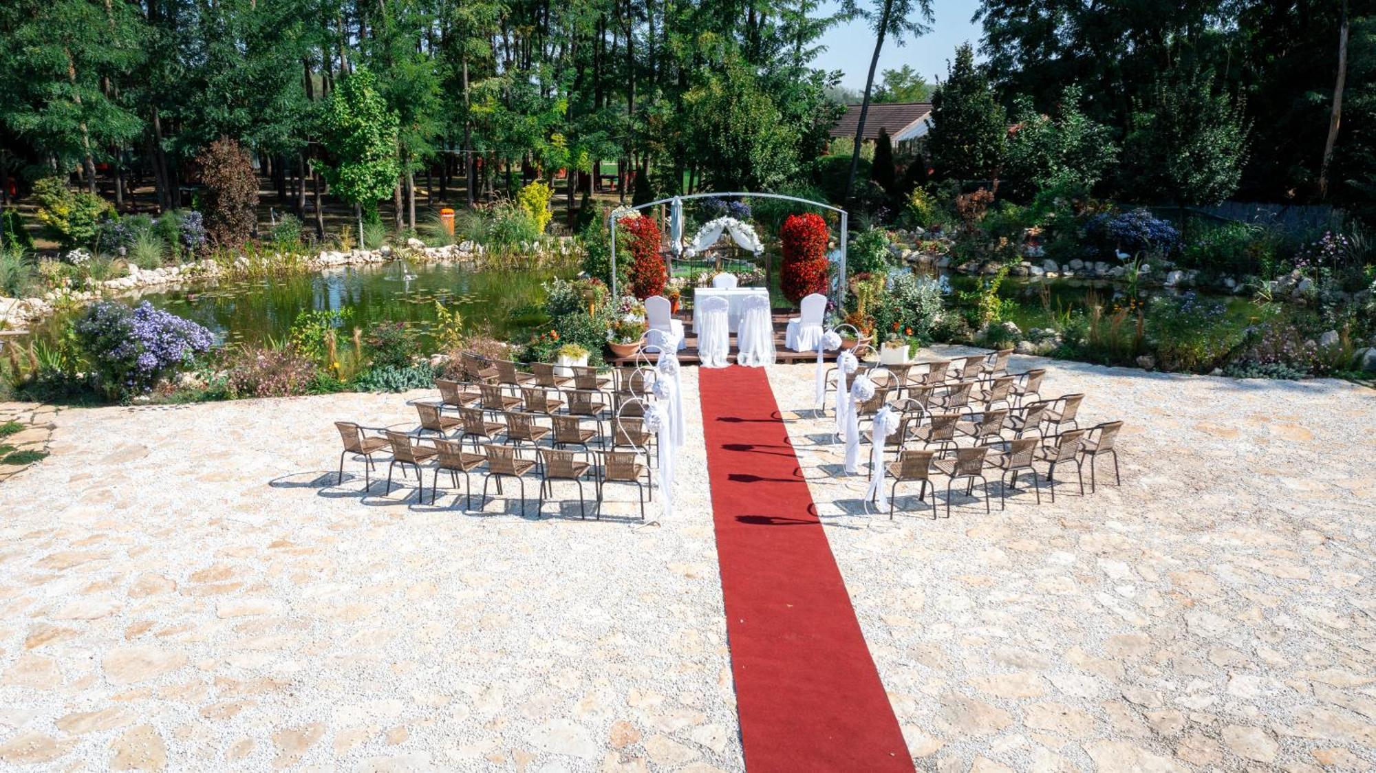 קצ'קמט Granada Conference, Wellness And Sport Hotel מראה חיצוני תמונה